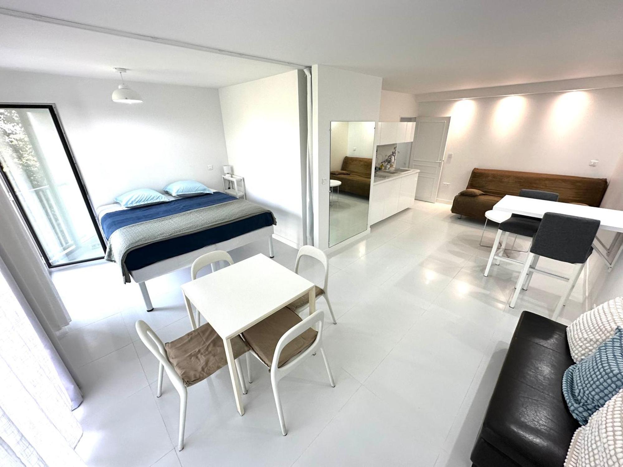 Apartament Studio Trip In Paris - Gare De L'Est Zewnętrze zdjęcie